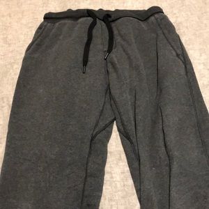 Men’s Lululemon sweatpants Xl